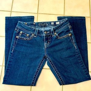 Miss Me Bootcut sz 26x29